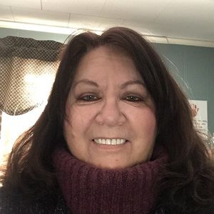 Meet your Posher, Cynthia